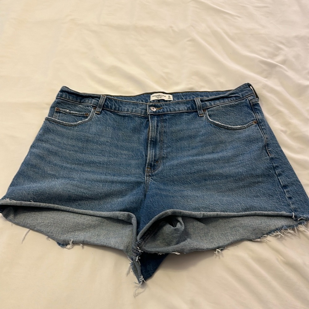 abercrombie & fitch jean shorts